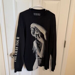 Taylor Swift Black and White Tour Long Sleeve